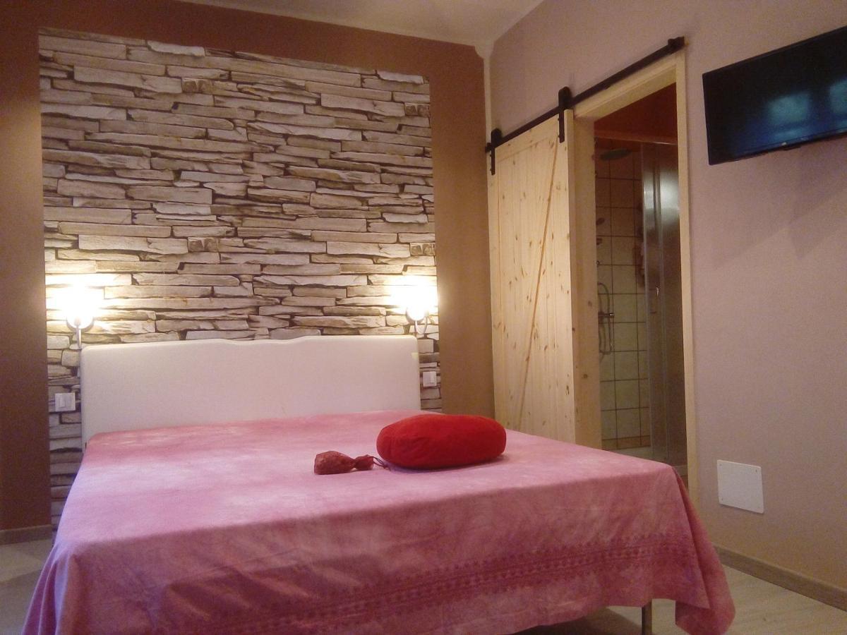 Terre Di Creta...Per Sognare Hotel Pomaia Bagian luar foto