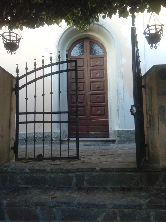 Terre Di Creta...Per Sognare Hotel Pomaia Bagian luar foto